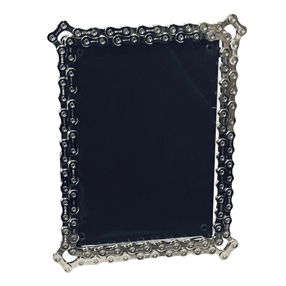 NEW Bicycle Motorcycle Chain PICTURE FRAME Holds 5x7 Photo Faux Bike Chain NWOT - Picture 7 of 7